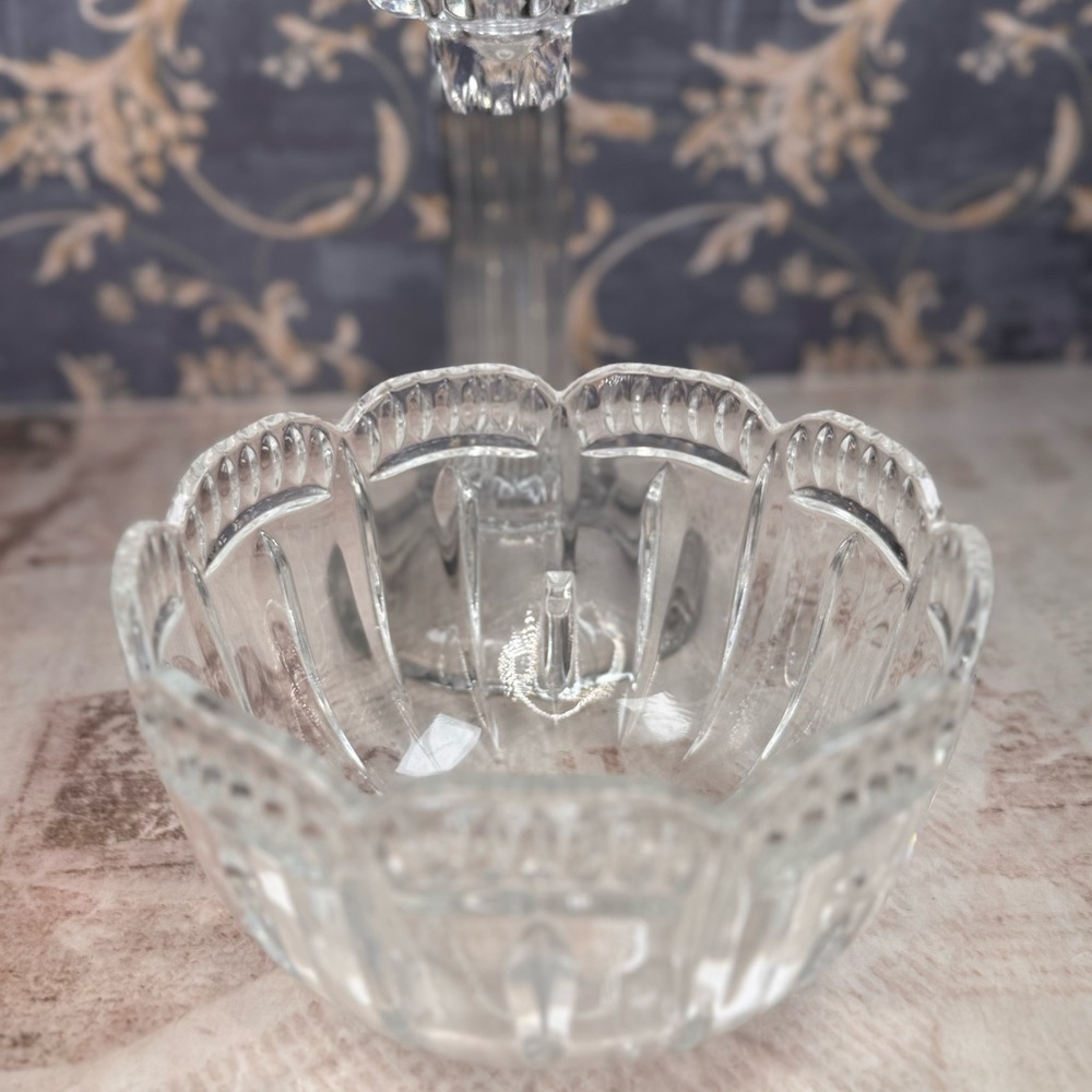Vintage Pressed Glass Fairy Lamp Pedestal Candle Holder Heavy Cut Glass - Picture 4 of 8